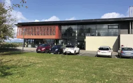 Stations Arvalis de Normandie : l’architecture de la station d’Écardenville-la-Campagne fait écho au lin fibre cultivé dans la région