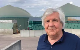 Bernard Boutiton, Panais Energie : « La station bioGNV installée au pied du méthaniseur et au bord de la D619 est ouverte à tous. Chacun peut profiter du biogaz. »